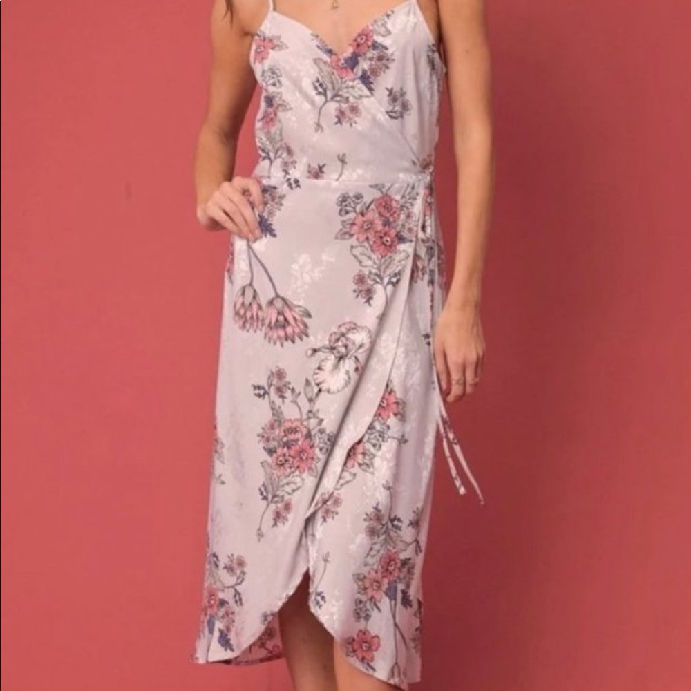Alma Floral Wrap Dress - Large / Stone floral